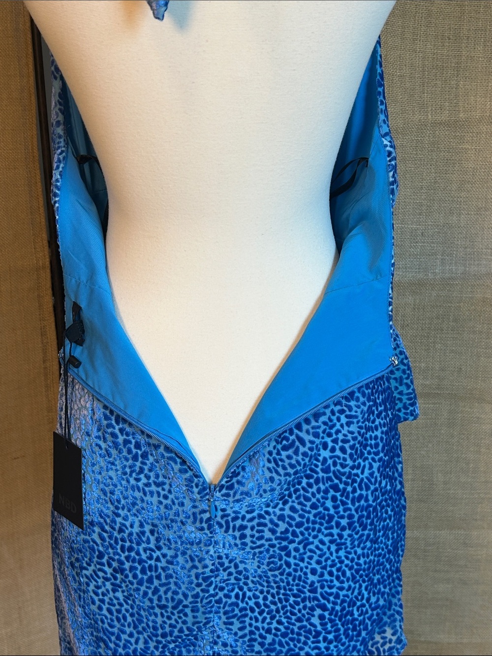NEW NBD Pari Mini Dress in Blue Leopard Velvet Revolve Size Medium - Picture 11 of 16